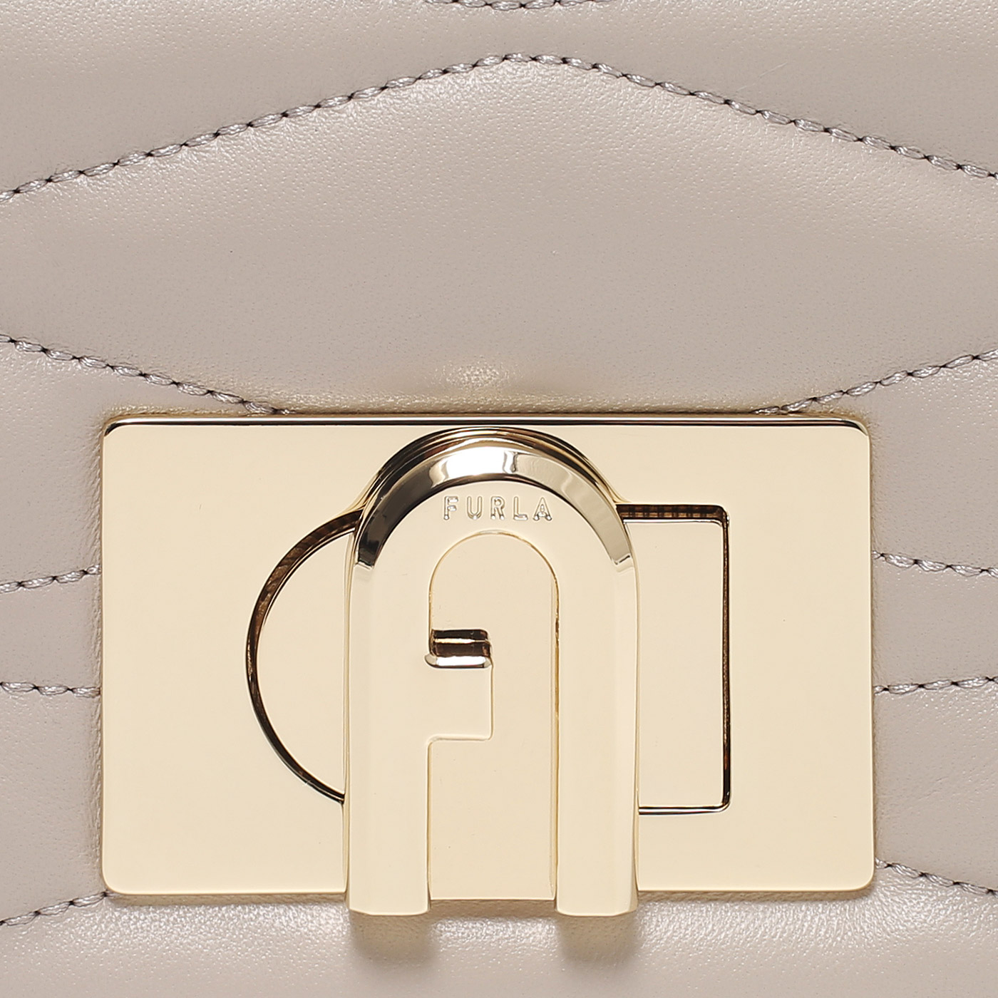 Сумка через плечо с цепочкой Furla 1927