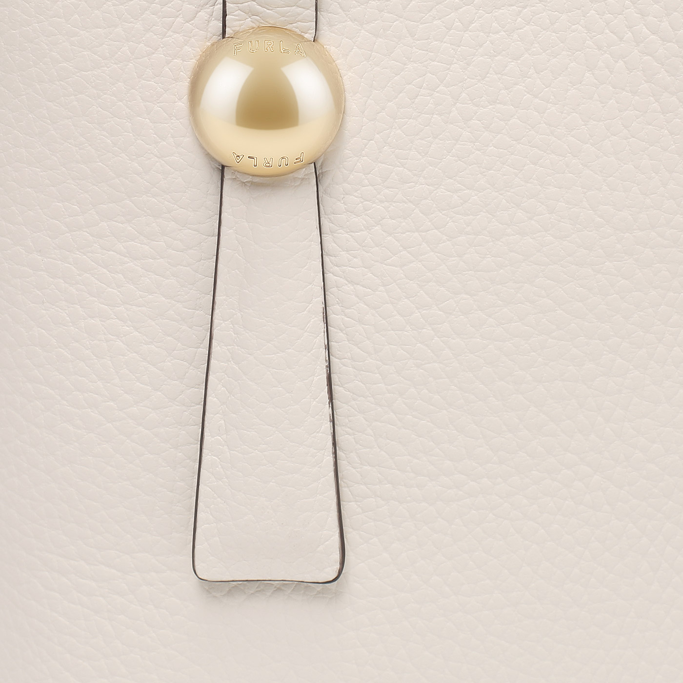 Кожаная сумка Furla Sfera