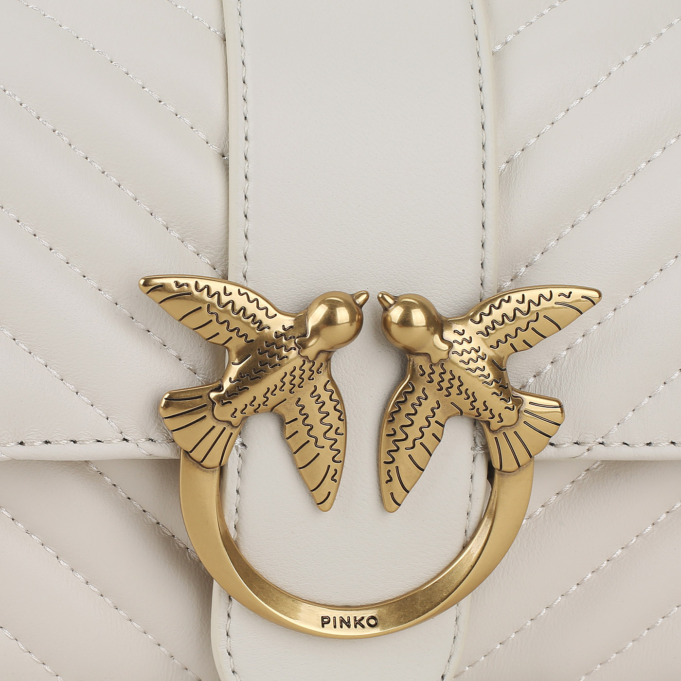 Сумка через плечо с цепочкой Pinko Love Icon